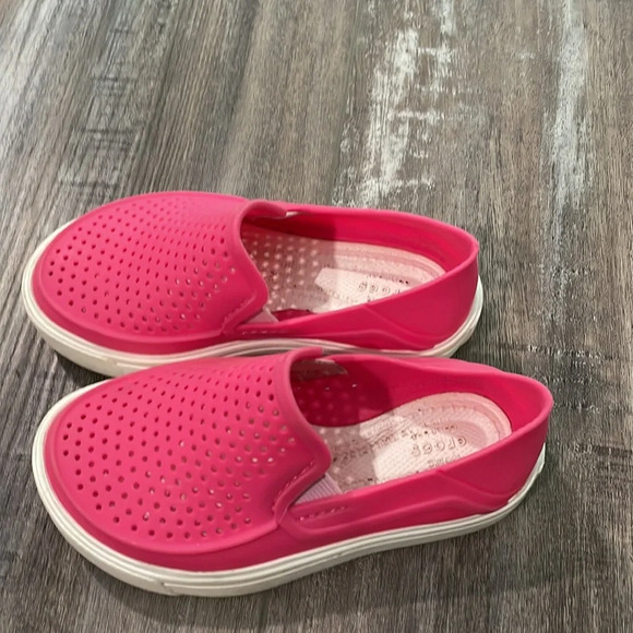 CROCS CitiLane Roka Pink Slip-on - Picture 4 of 10